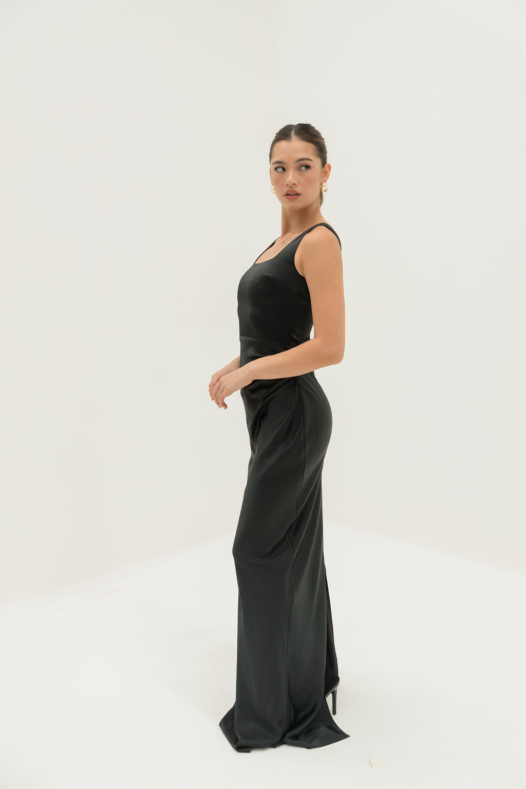 Demi Gown
